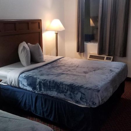 Hotel King Bed Hotel Room 110 Wi-Fi Booking Stillwater Exterior photo