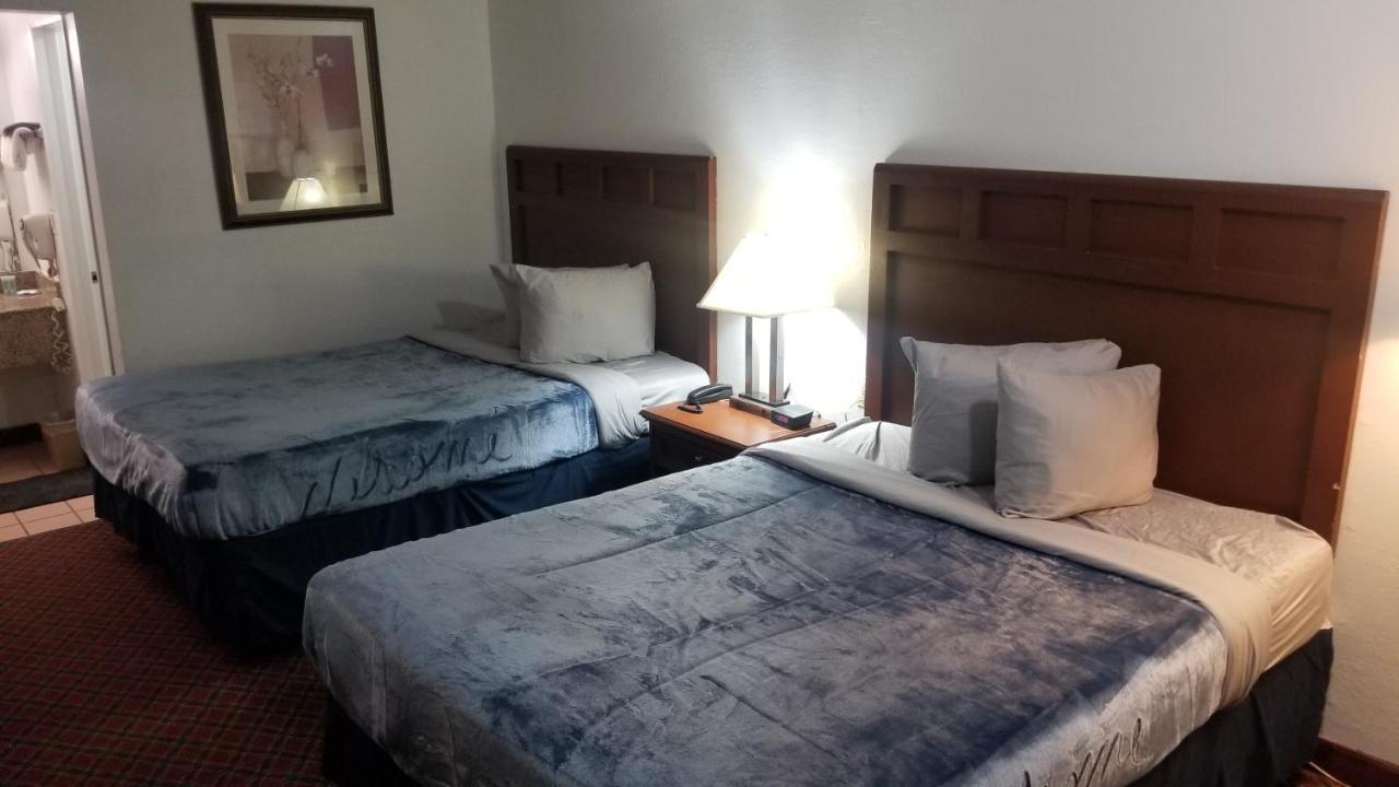 Hotel King Bed Hotel Room 110 Wi-Fi Booking Stillwater Exterior photo